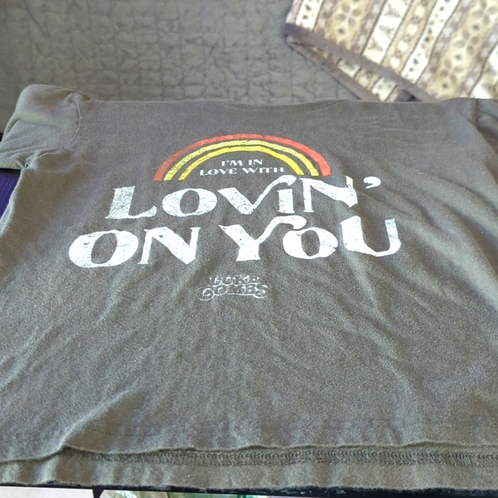 T shirt crop top